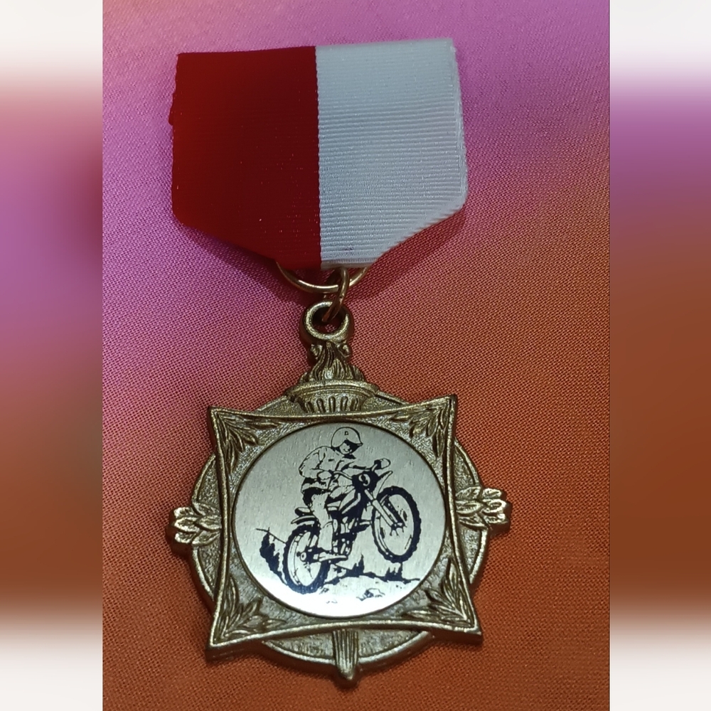 Vintage 70s Motorcycle Medal